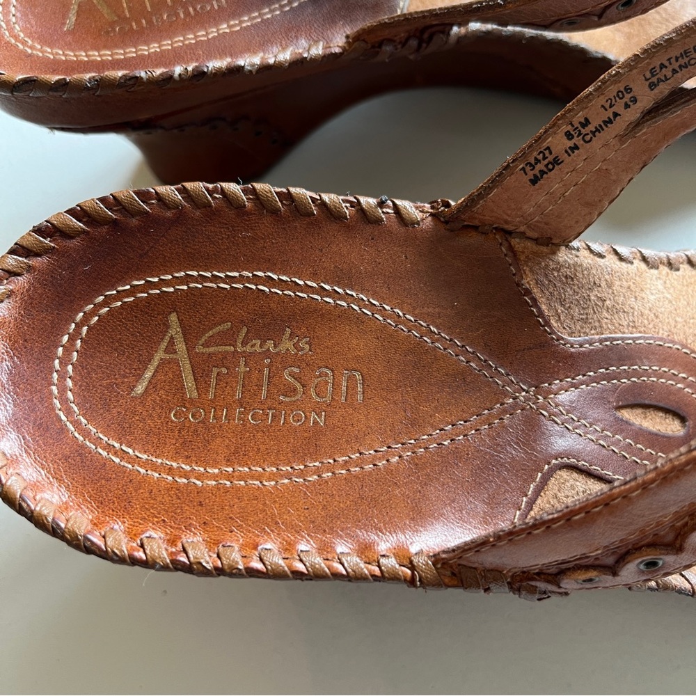 Clark’s 8.5 Artisan Collection Sago Brown Tan Leather Studded Strappy Sandal - Picture 14 of 15